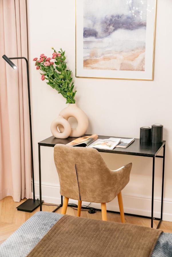 Dandelion Apartment - Loftaffair Cracovie Extérieur photo