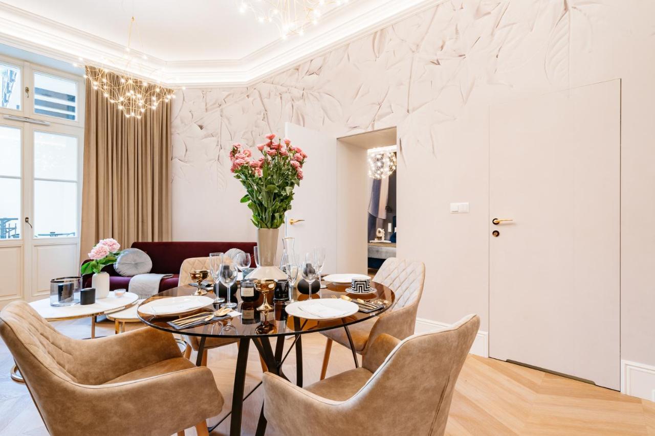 Dandelion Apartment - Loftaffair Cracovie Extérieur photo